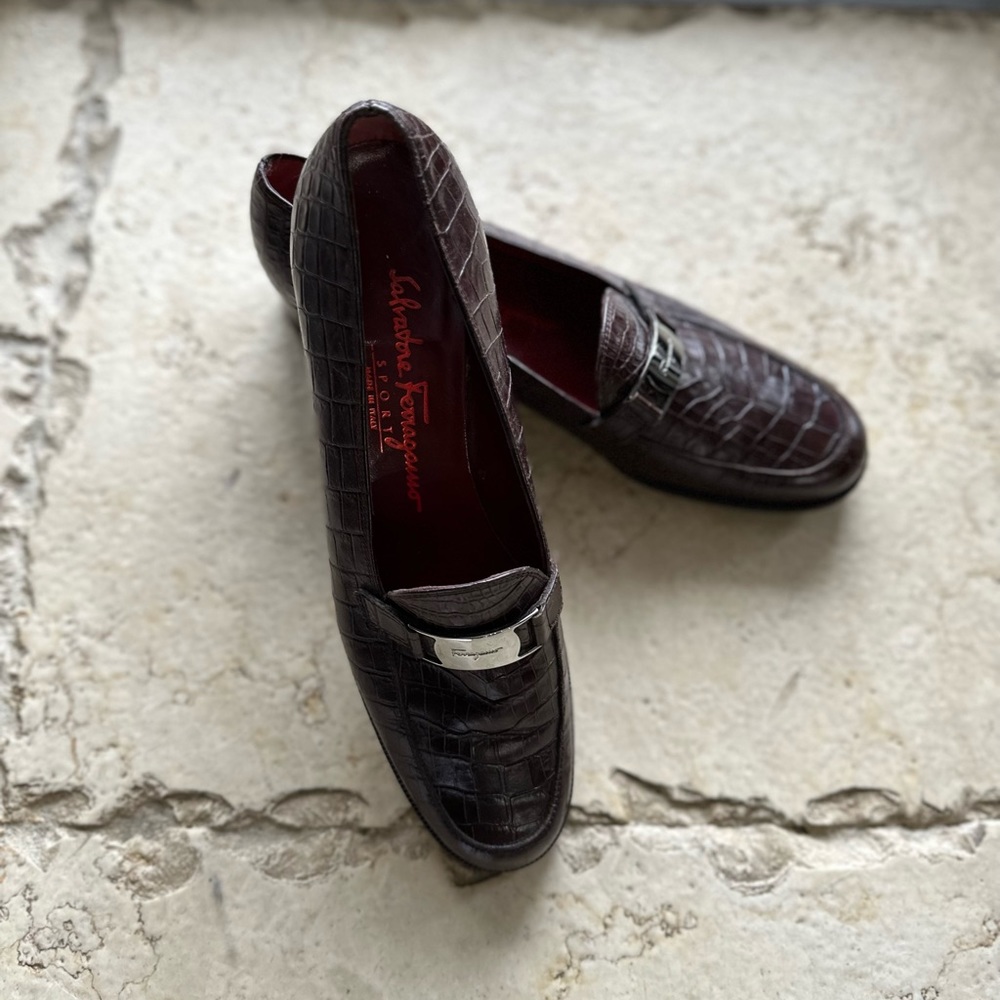 Salvatore Ferragamo. Woman shoes Size 7